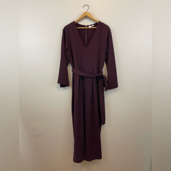 Gap purple long sleeve jumpsuit romper with belt - Picture 2 of 5